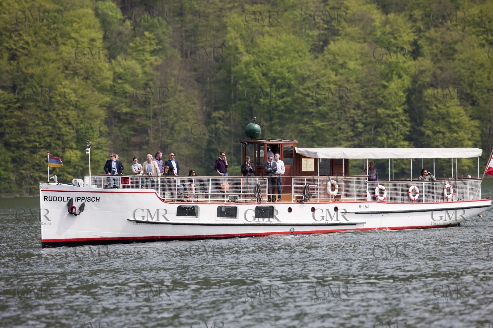 30 04 2010 - Gmunden (Lake Traunsee, Austria) - RC44 World Championship 2010 - BMW ORACLE Racing - Racing Day 2