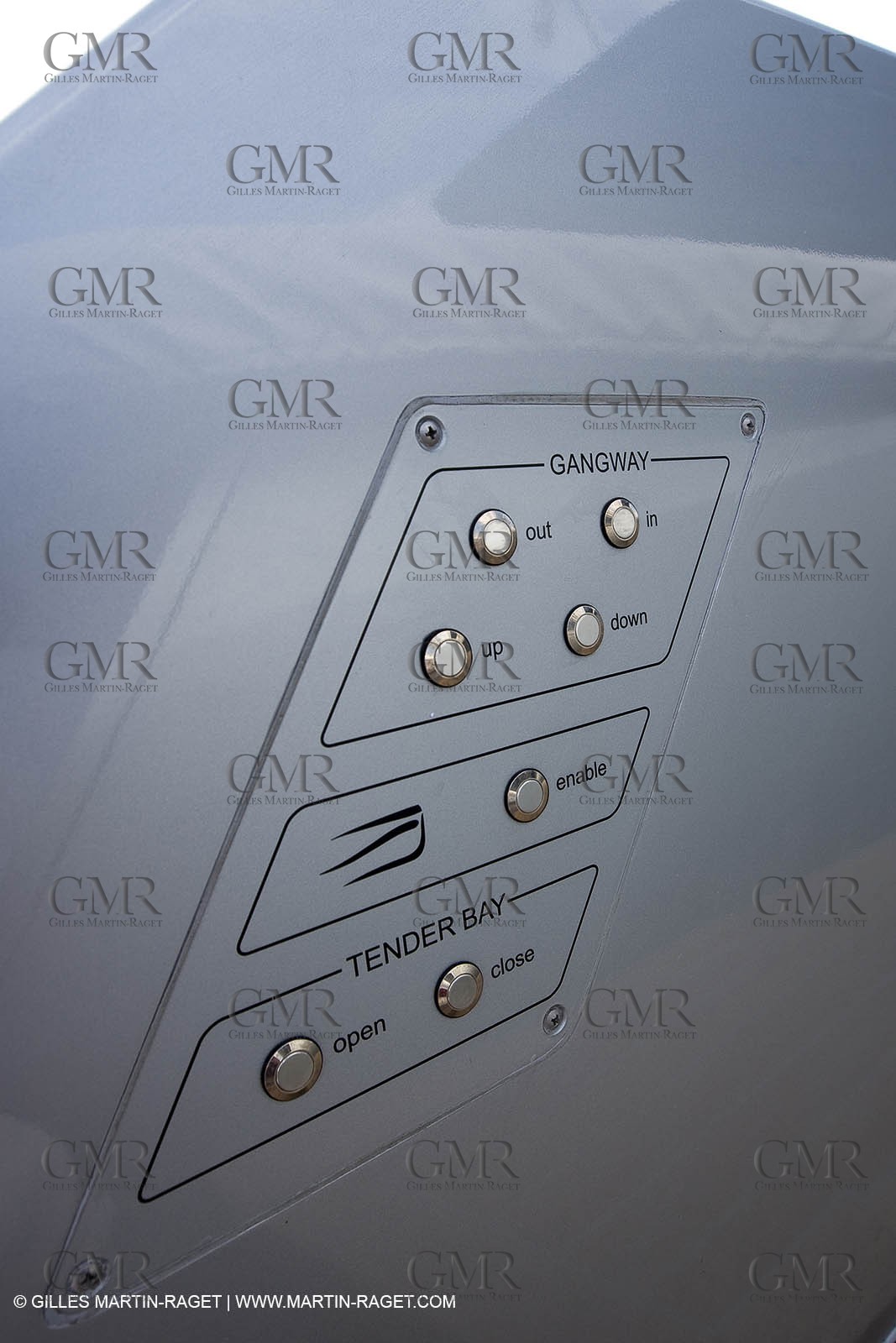 29 09 2007 - St Jean Cap Ferrat - Wally Yachts - Wally Power 70 - Lau Lau