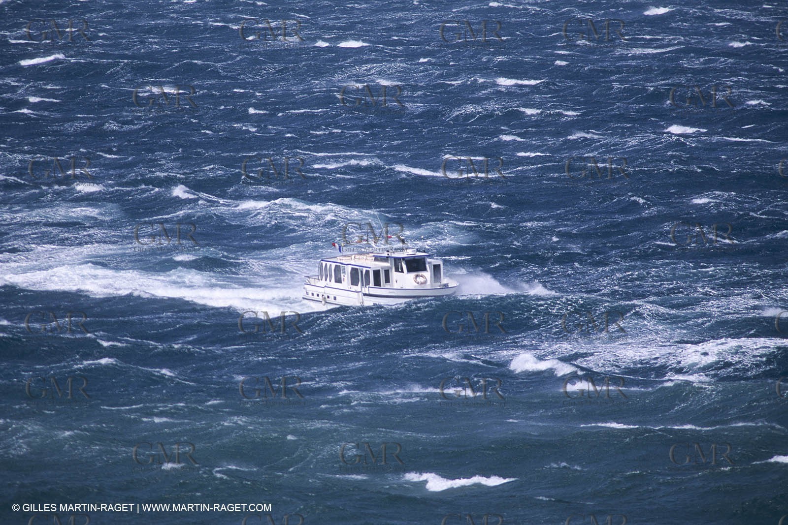 Monde maritime, marine world, Ships at sea, navires en mer