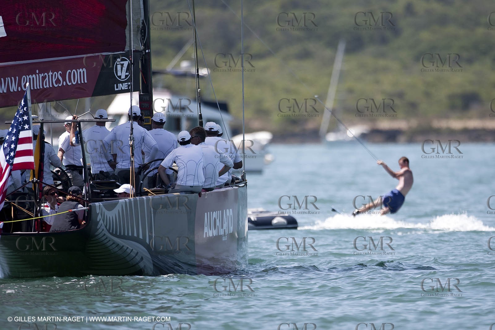 08 02 2009 - Auckland (NZL) -  Louis Vuitton Pacific Series -  Racing Day 9 - Round Robin 2 - BMW ORACLE Racing Vs Alinghi