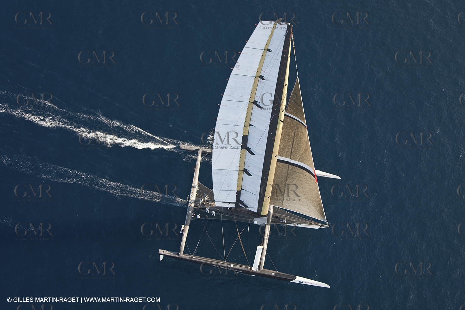 20 11 2009 - San Diego (USA, CA) - 33rd America's Cup - BMW ORACLE Racing - Wing trials, Day 7