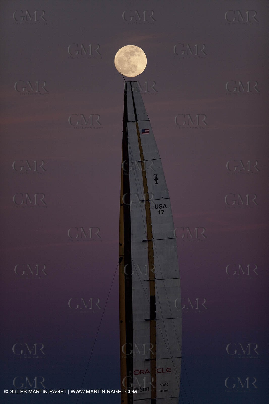 27 01 2010 - Valencia (ESP) - 33rd America's Cup - BMW ORACLE Racing - Training in Valencia