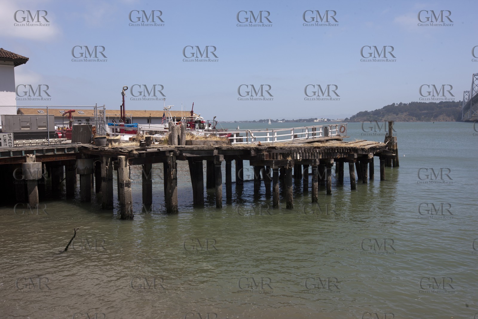 07 06 2011 - San Francisco (USA,CA) - 34th America's Cup - The Piers in their state of origin - Pier 14-22