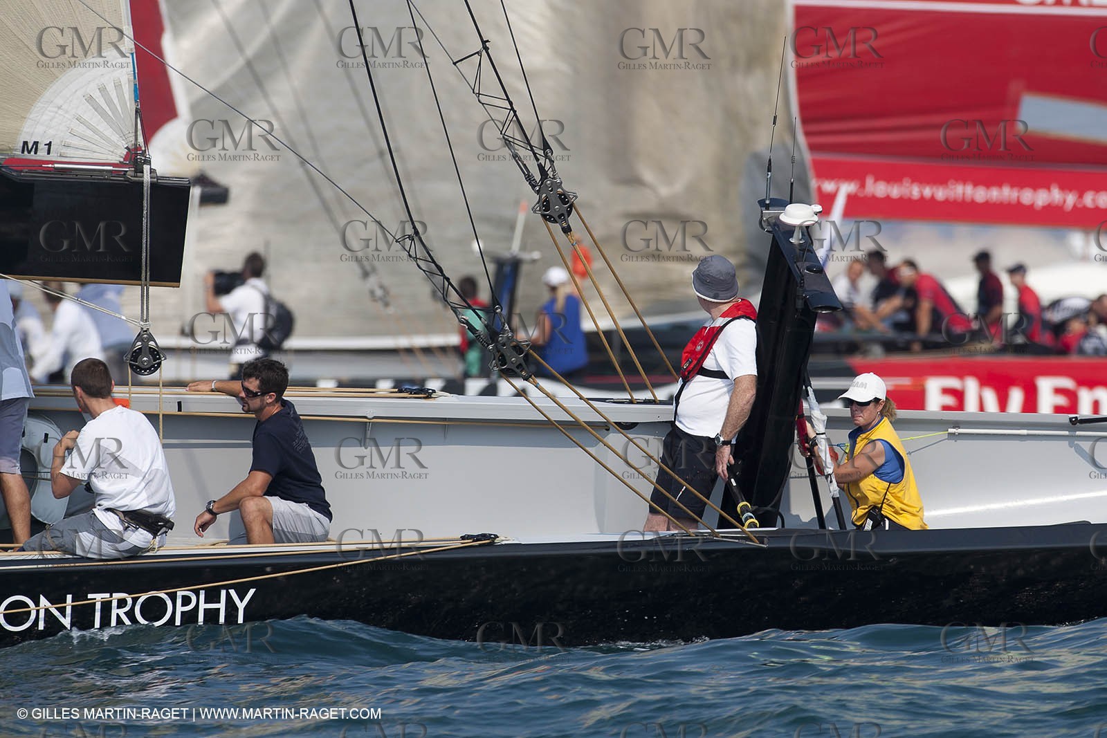 23 11 2010 - Dubai (UAE) - Dubai Louis Vuitton Trophy -  Round 2 - BMW ORACLE Racing Vs Mascalzone Latino