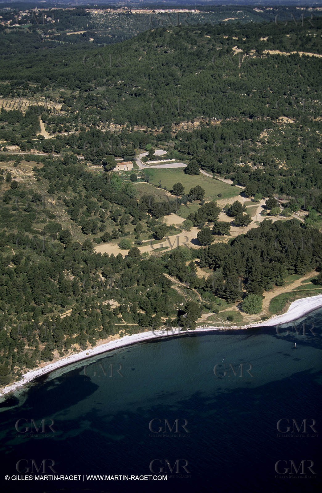 Nearby St Mitre les Remparts