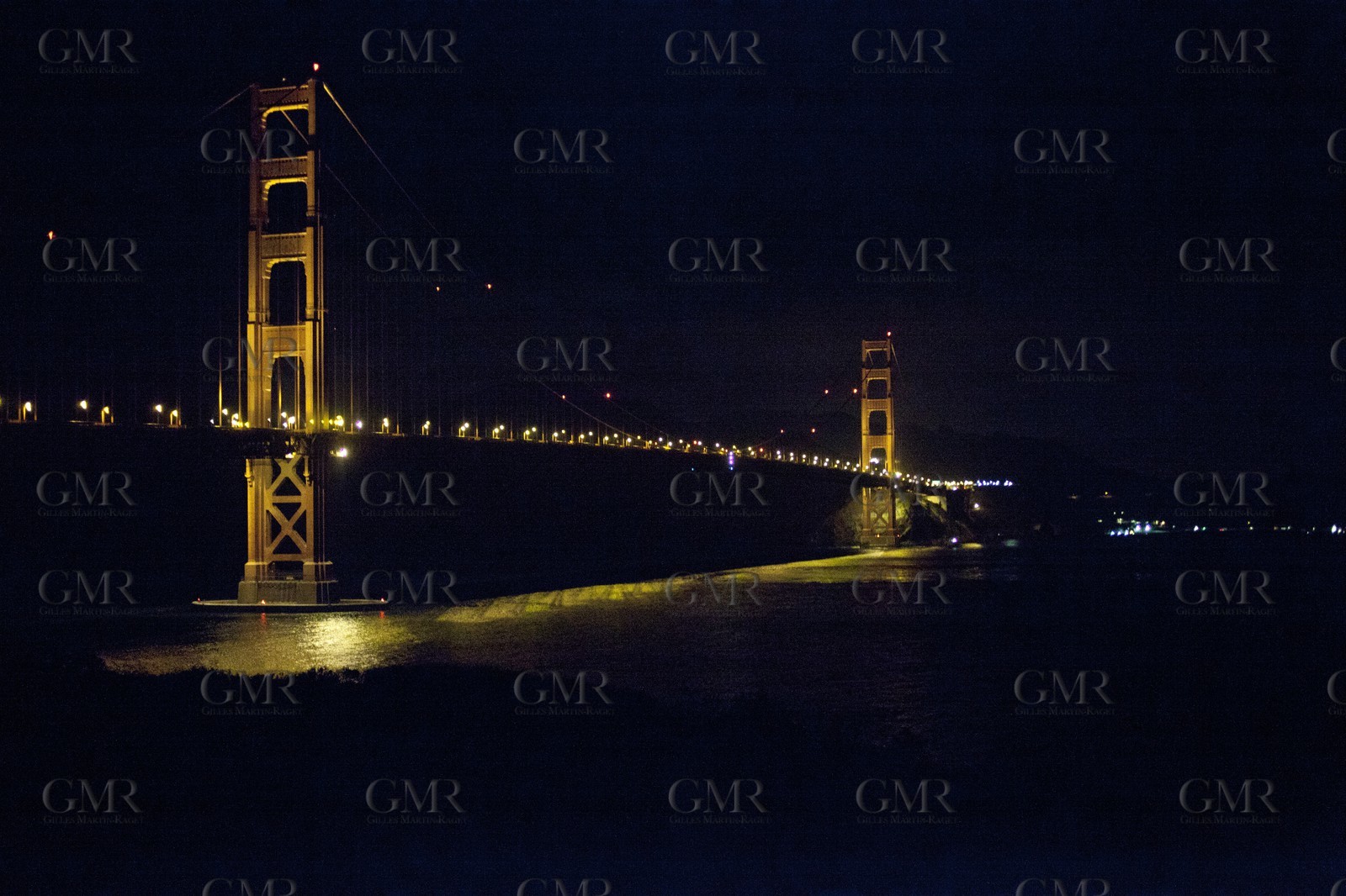 28 02 2011 - San Francisco (USA, CA) - USA 17 arrival in San Francisco