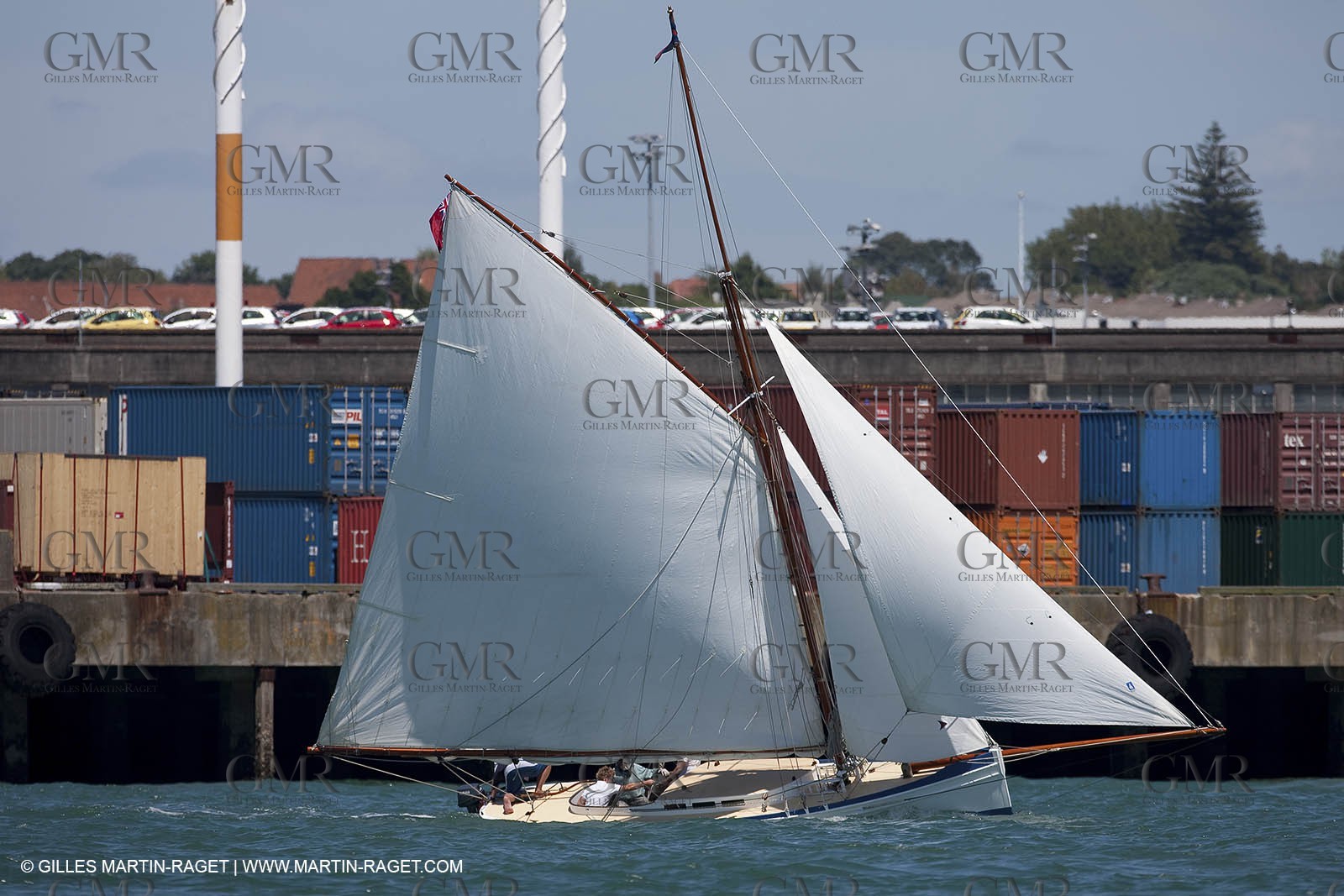 21 01 2009 - Auckland (NZL) -  Louis Vuitton Pacific Series - BMW ORACLE Racing - Training