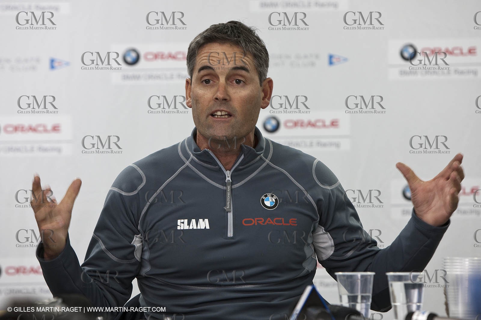 19 01 2010 - Valencia (ESP) - 33rd America's Cup - BMW ORACLE Racing - Boat preparation - International Media visit wing