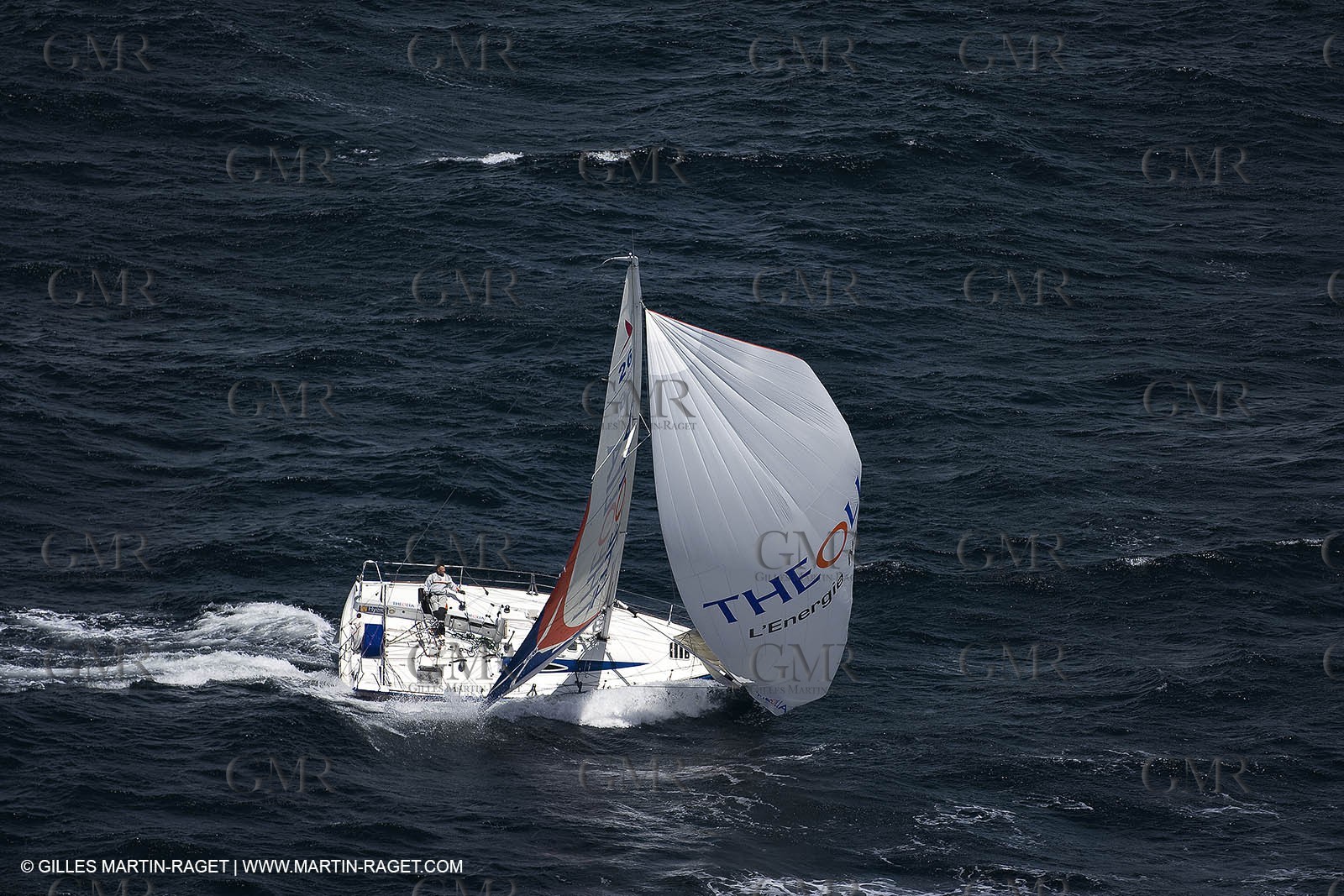 06-26-2007 - FIGARO II - THEOLIA - Skipper : Robert Nagy - Training off Marseille (south France) with strong wind conditions