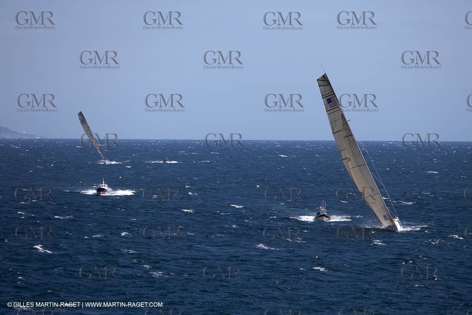 05 08 2010 - Cowes (UK, IOW) - The 1851 Cup -  BMW ORACLE Racing -  - Round The Island Race - From Ste Catherine to the Needles.