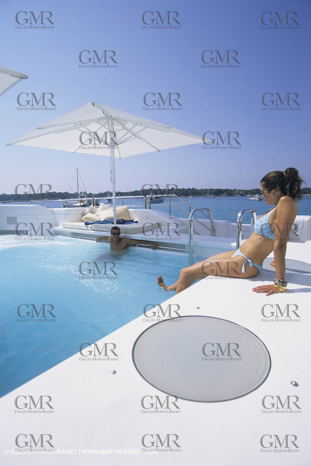 Super Motoryachts, Thunder B