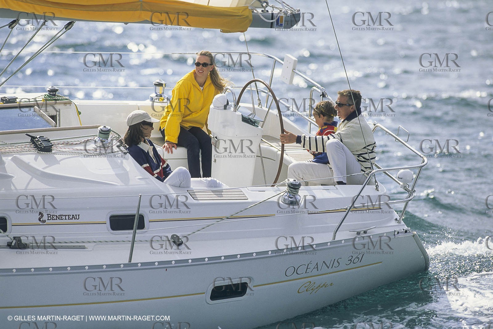 Sailing, cruising, people, children