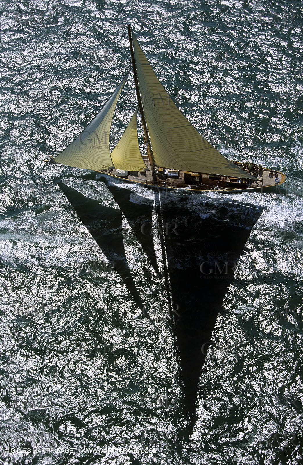 Cambria - Classic yachts