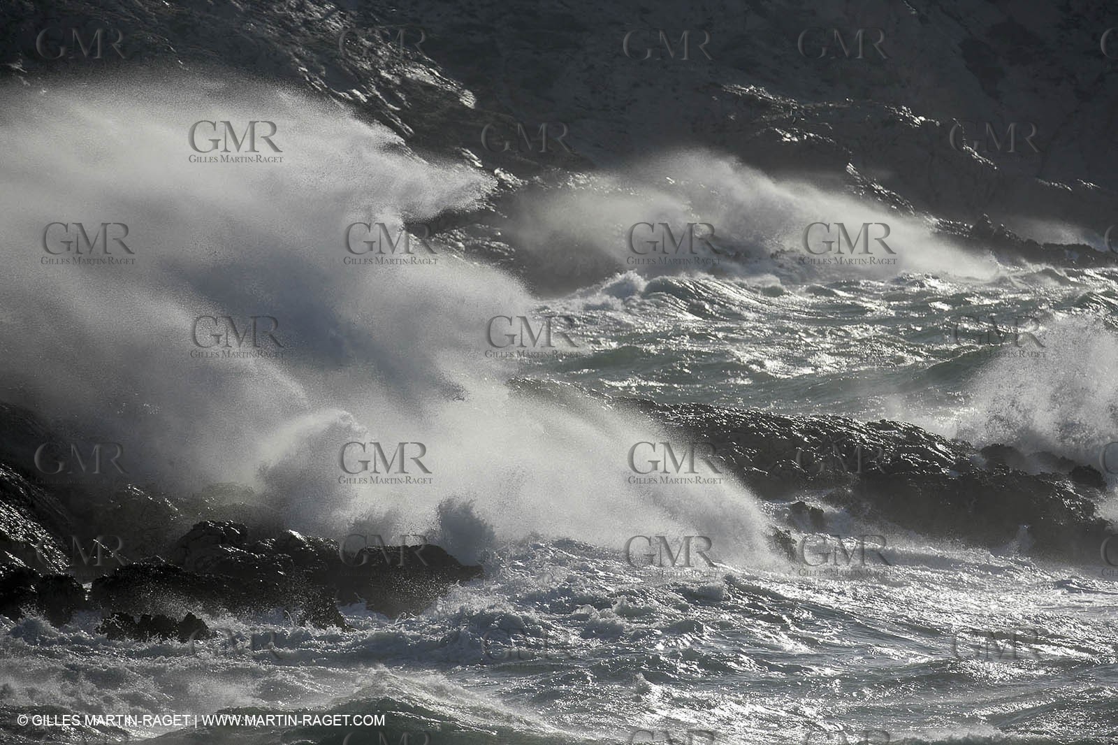 200- Mistral gale in Marseille