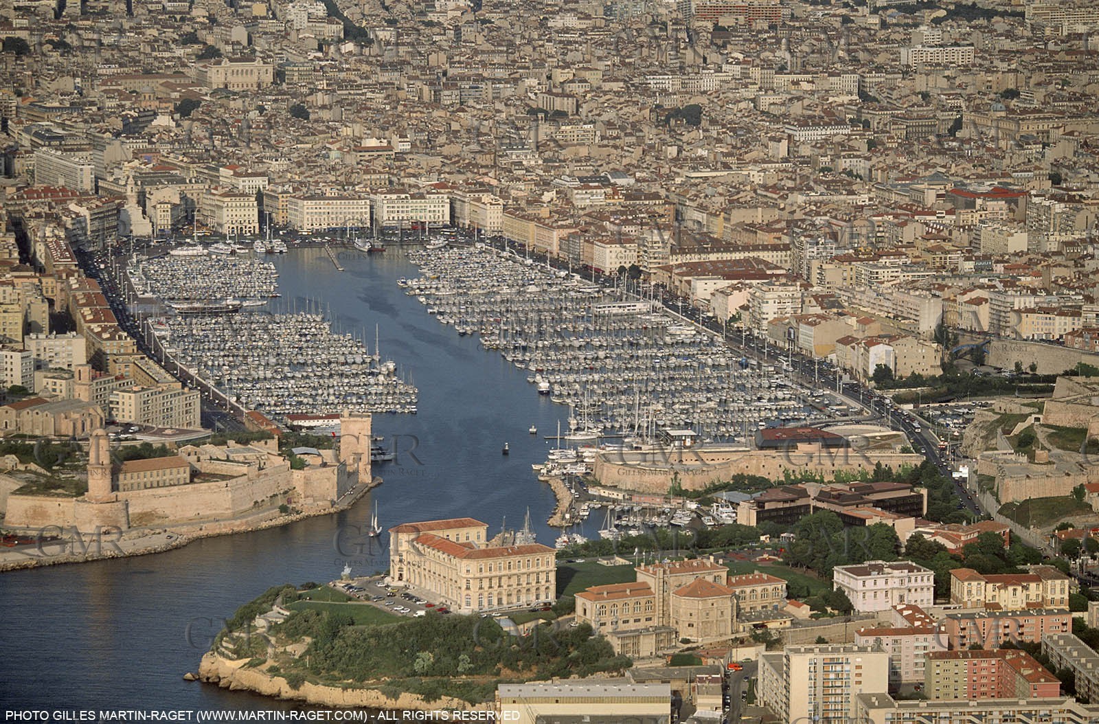 Old harbour - Pharo Palace - St Jean Fort