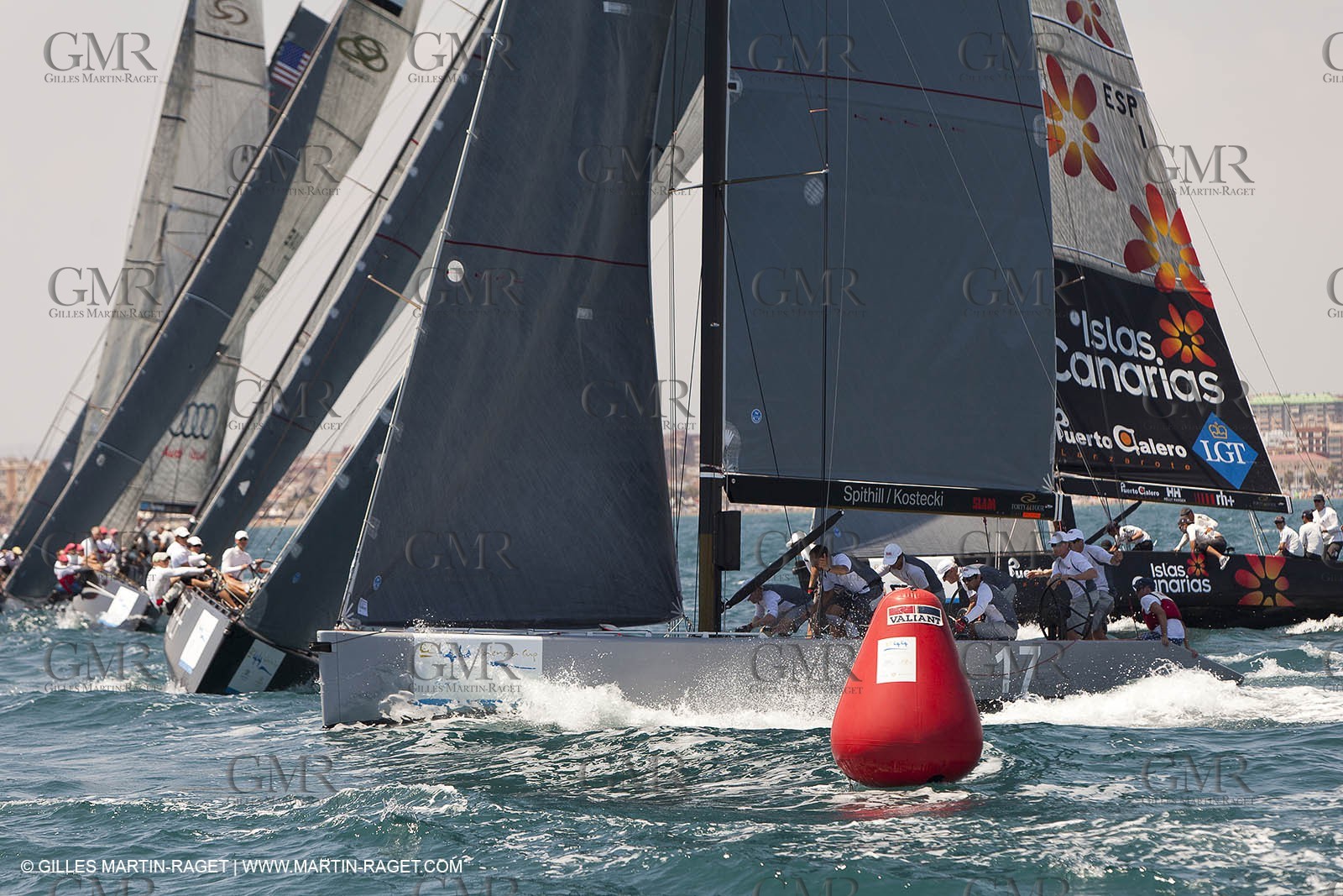 01 08 2010 - Valencia (ESP) - BMW ORACLE Racing - RC 44 Valencia Cup - fleet racing - Day 3