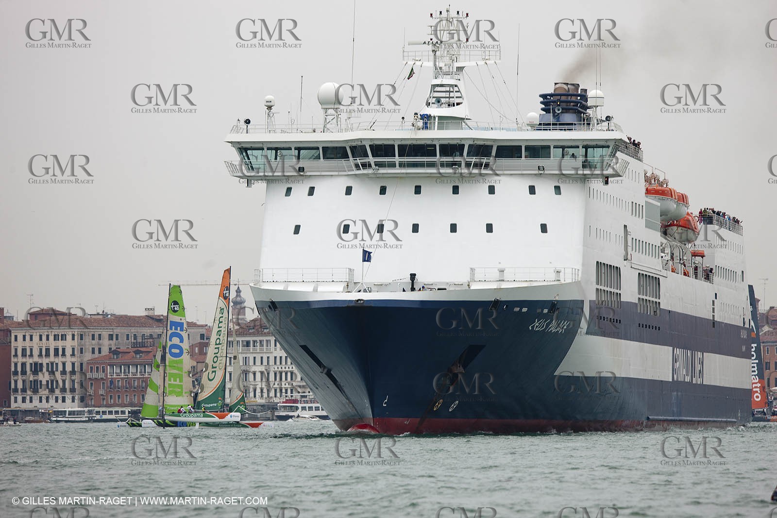 15 05 2009 - Venezia (ITA) -  BMW ORACLE Racing - Ishares Cup - Day 1