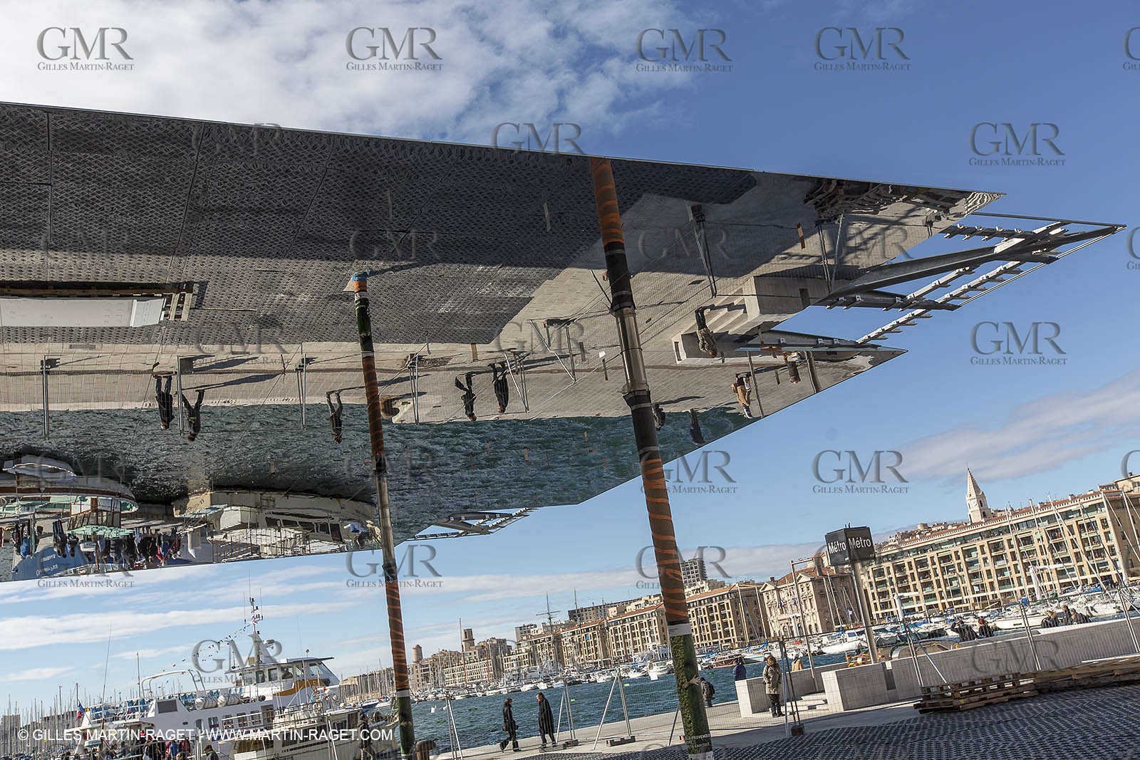 04 02 2013 - Marseille (FRA,13) - Vieux Port (historical port) refit - Works on the shadow maker