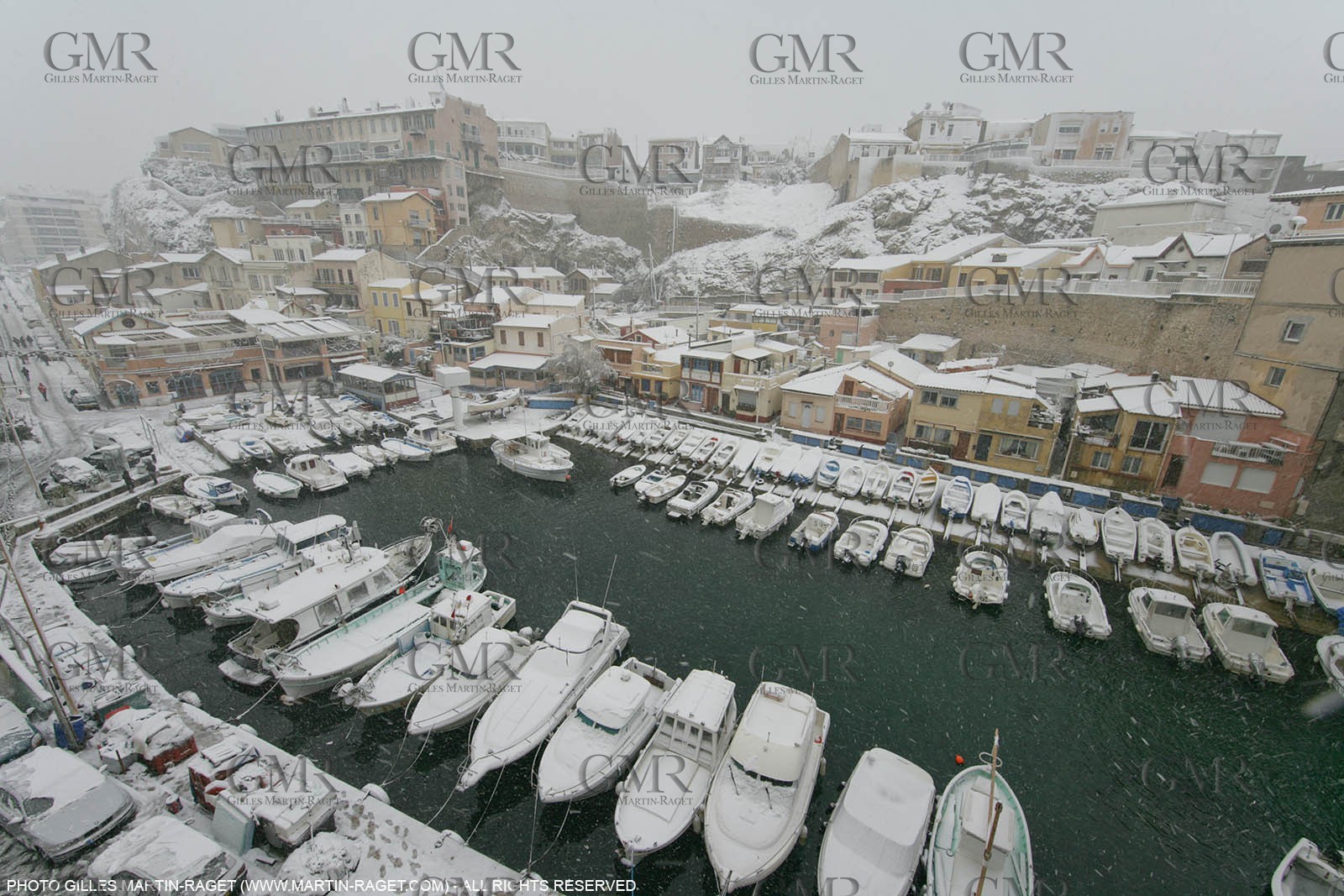 07 01 2009 - Marseille (FRA,13) - Exceptional snow amount on the city