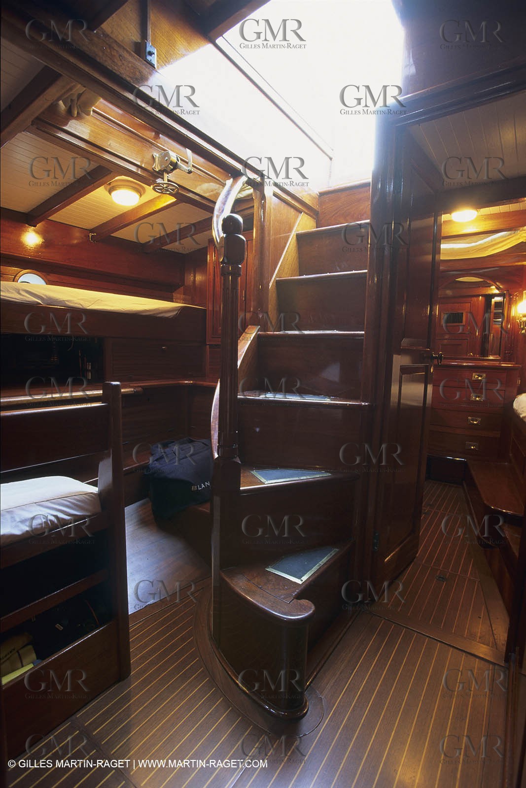 Sailing, Classic yachts (for yacht names check keywords)