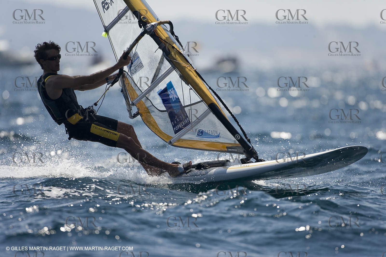 27 04 2007 - Semaine Olympique Française 2007 - Hyères - Jour 6 - Medal Race - Team France - RS:X - Bontemps Julien