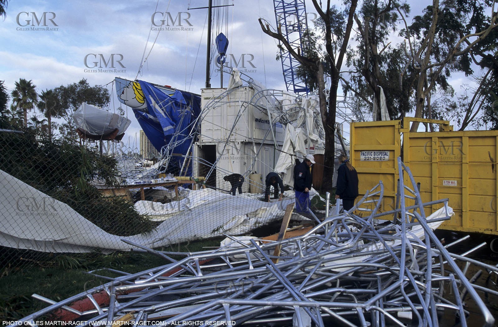 America's cup - San Diego 1995 - Storm crash