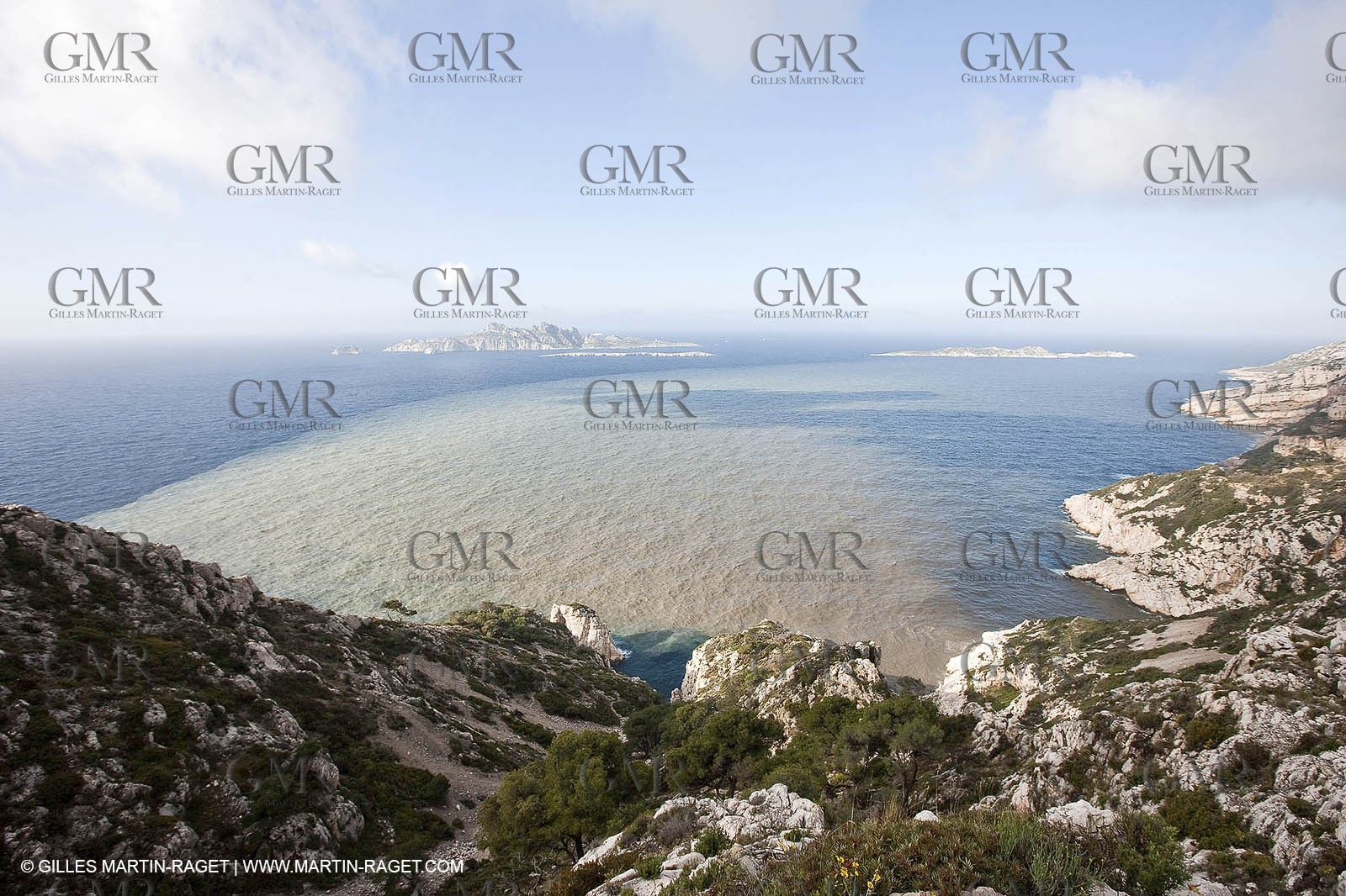 16 04 2009 - Marseille (FRA, 13) - Les Calanques - Rejets du grand collecteur de Cortiou après un passage orageux