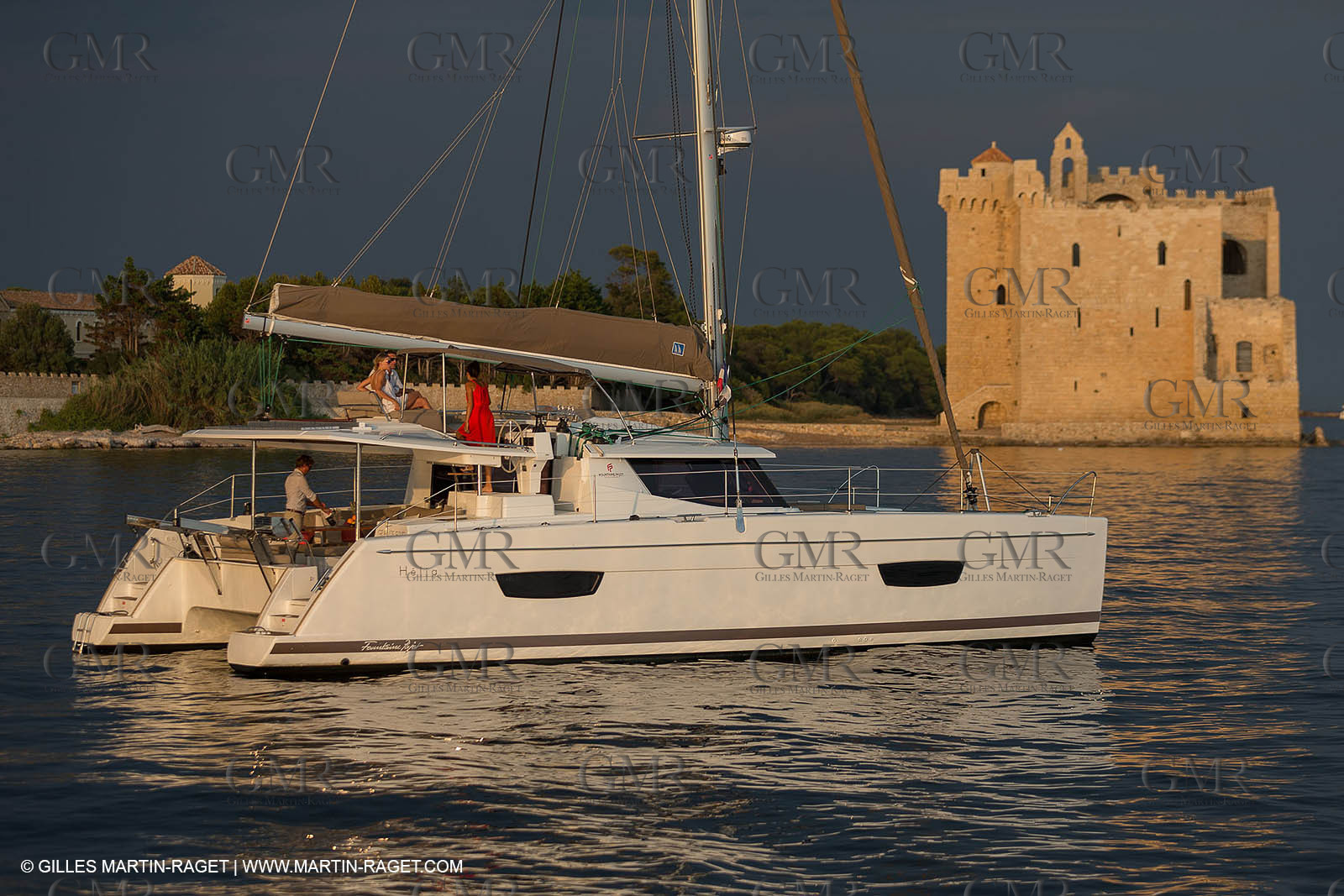 12 09 2016, Cannes (FRA,06), Chantier Fountaine-Pajot, Helia 44