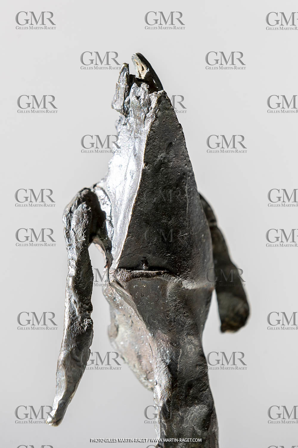 19 02 2020, Marseille (FRA), oeuvre de Germaine Richier, Chauve-souris 1965, Bronze patiné foncé, Numéroté 7 8, Fondeur L.Thinot, Paris, 15 x 11,2 x 7,5 cm, Collection Famille Germaine Richier