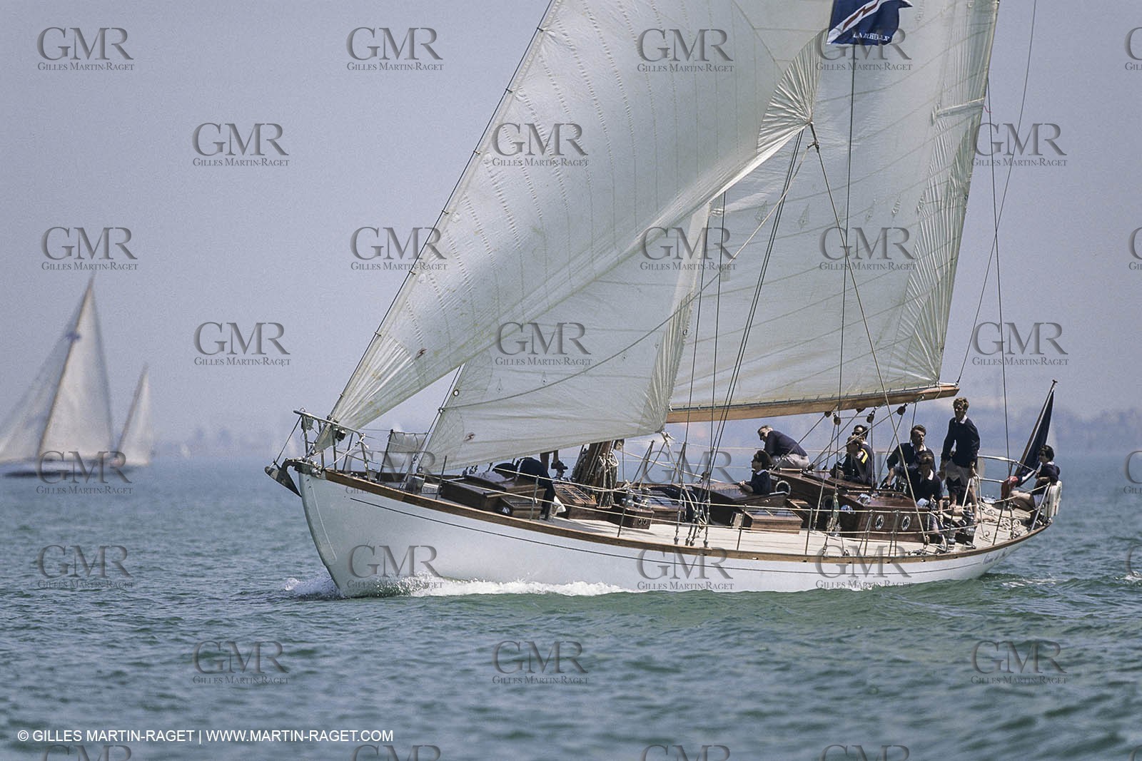 Classic Yachts, oiseau de Feu