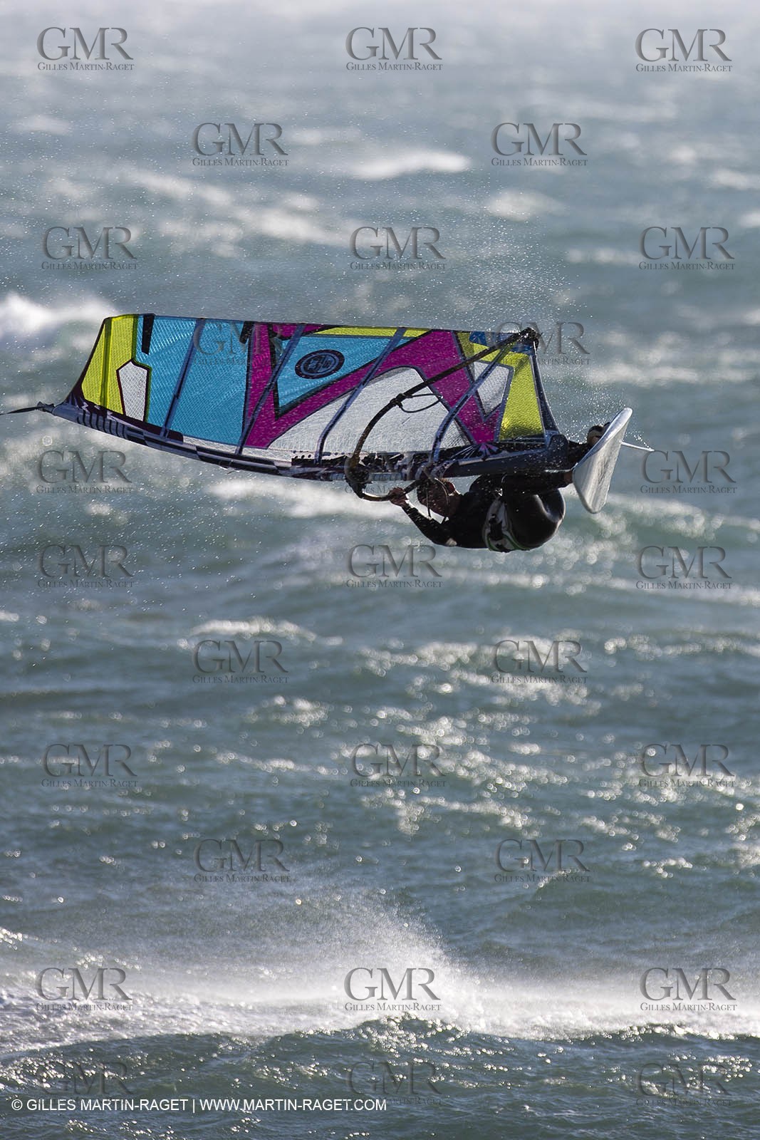 22 07 2011 - Cascais (POR) - 34th America's Cup - AC World Series - Cascais 2011 - Gincho, kite and windsurf spot near Cascais