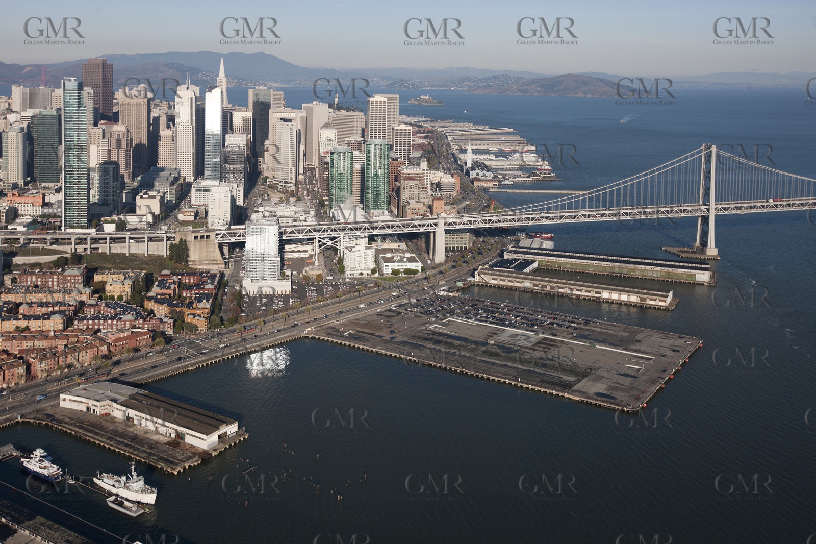 05 01 2011 - San Francisco (USA, CA) - 34th America's Cup - San Francisco waterfront  - Piers 26 (closest to bridge), Piers28, Piers 30-32