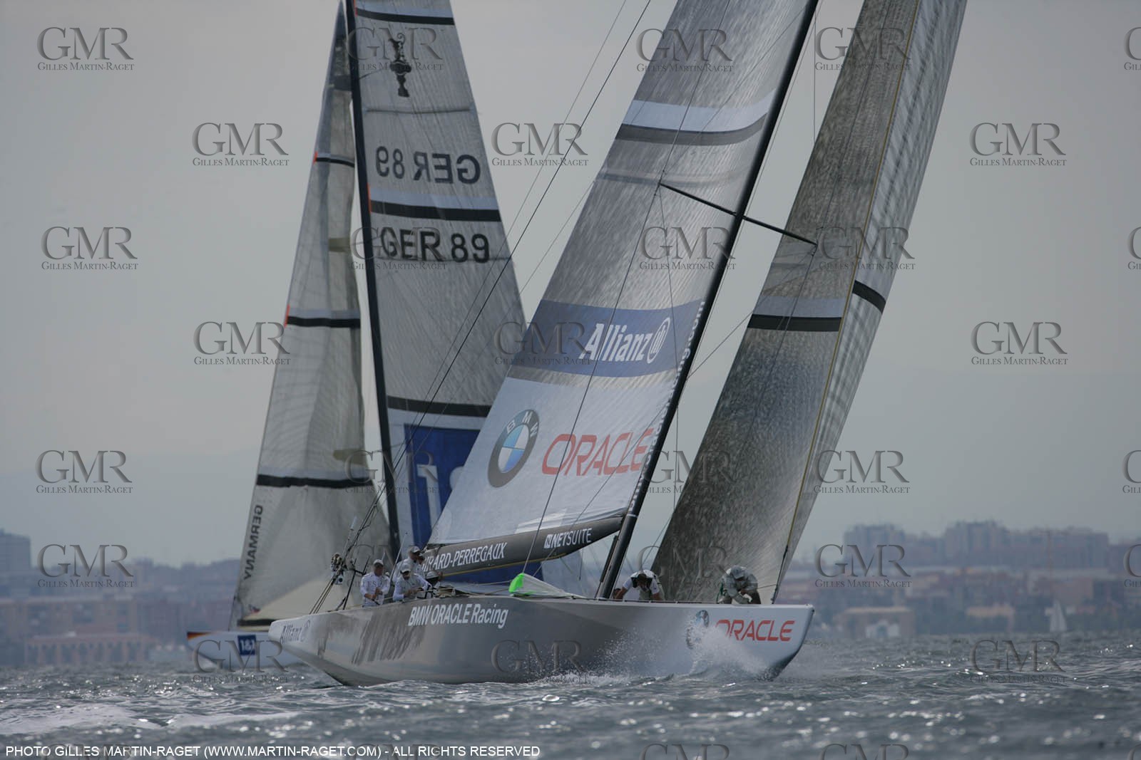 29 04 2007-Valencia (Spain)- 32nd America's Cup - Louis Vuitton Cup - RR2 - Day1 - BMW ORACLE Racing
