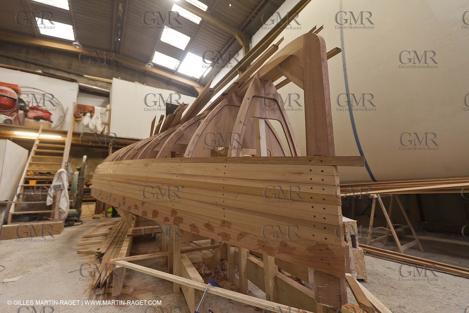 30 12 2012   Marseille (FRA,13)   Alcyon building at boat yard