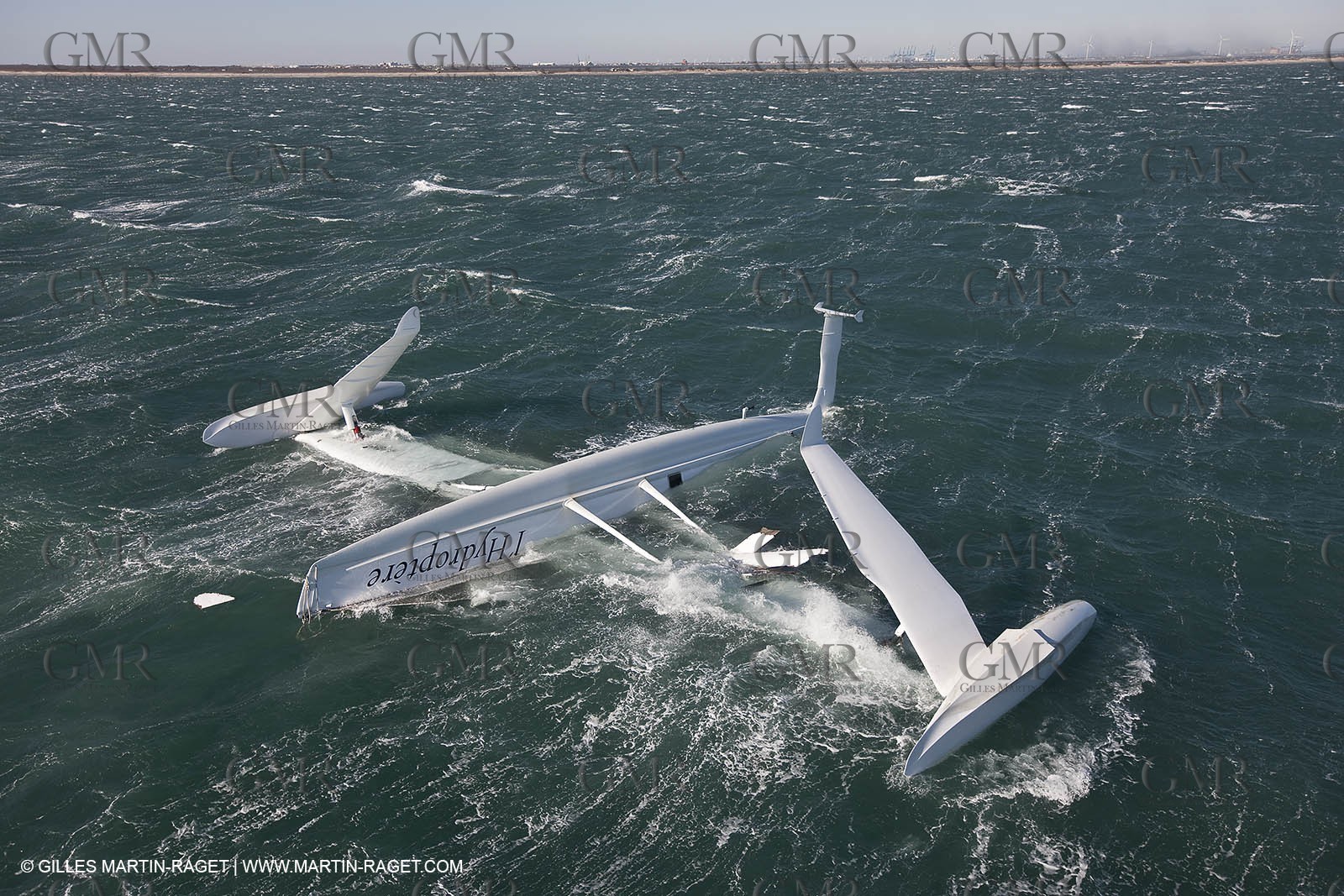 21 12 2008 - Port Saint Louis du Rhône (South of France) - The Hydroptere just after its capsize when trying to beat the overall sailing speed record