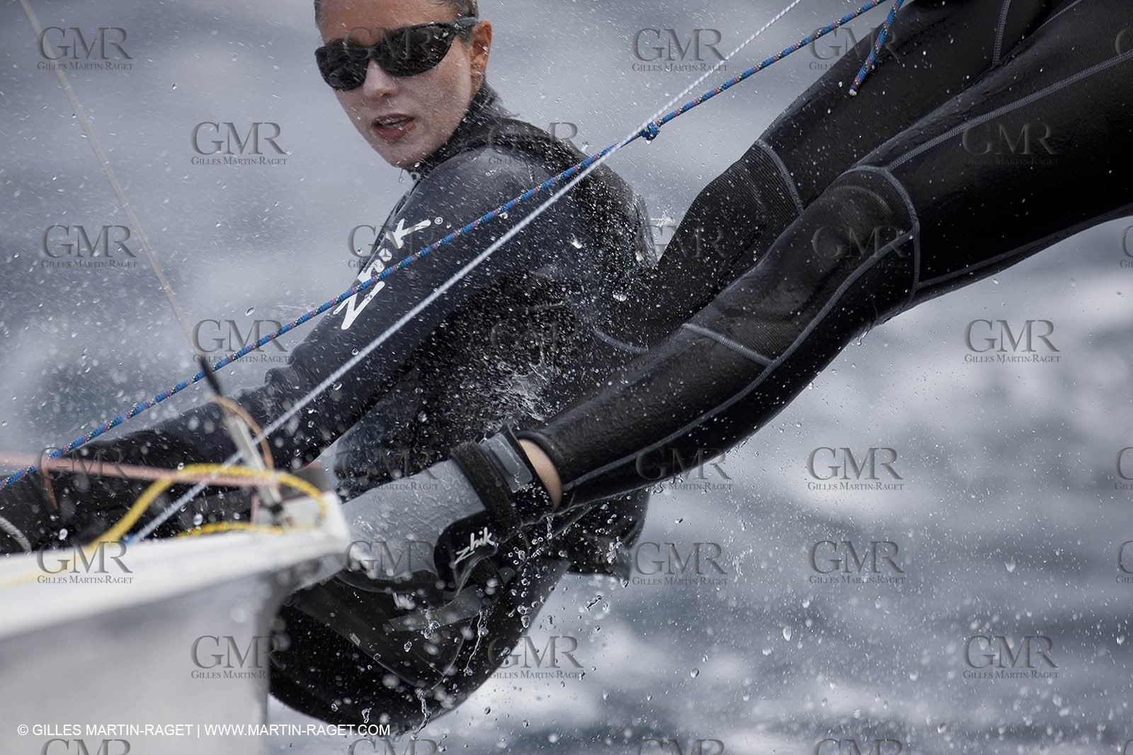20 04 2010 - Hyères (FRA,83) - SOF 2010 - ZHIK Team - 470 fem -  Ingrid Petitjean - Nadège Douroux