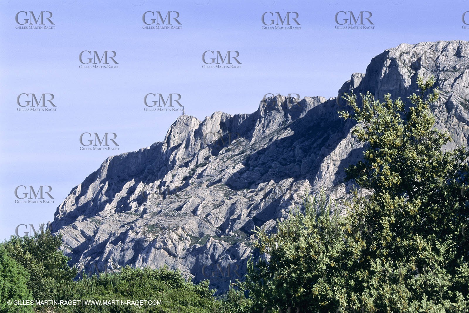 Aix en Provence area - Sainte Victoire mountain