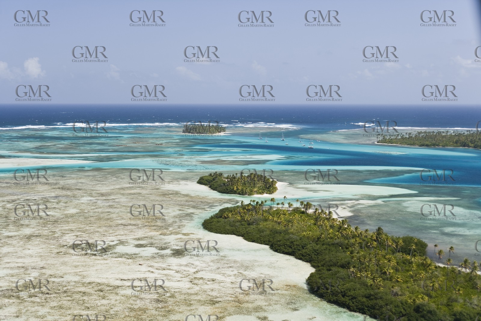 01 02 2008 - San Blas Archipelago (Panama) - Motor Yacht Senses