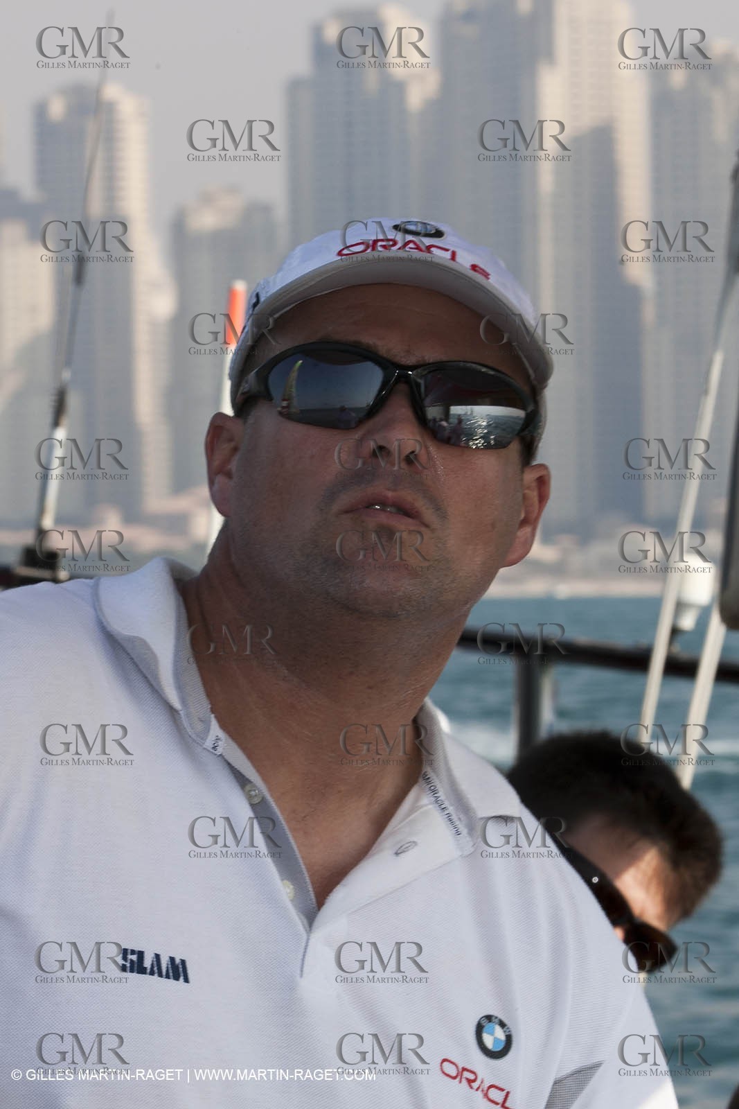 14 11 2010 - Dubai (UAE) - Dubai Louis Vuitton Trophy -  BMW ORACLE Racing - Training - Onboard Vs All 4 one