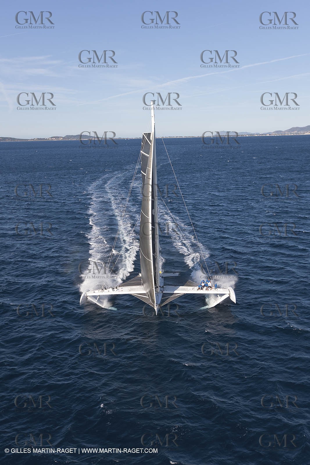 05 09 2009 - Hyères (FRA, 83) Hydroptère beat the overal sailing speed record with a run at 51,36 knts ( subjet to ratification by WSSRC)