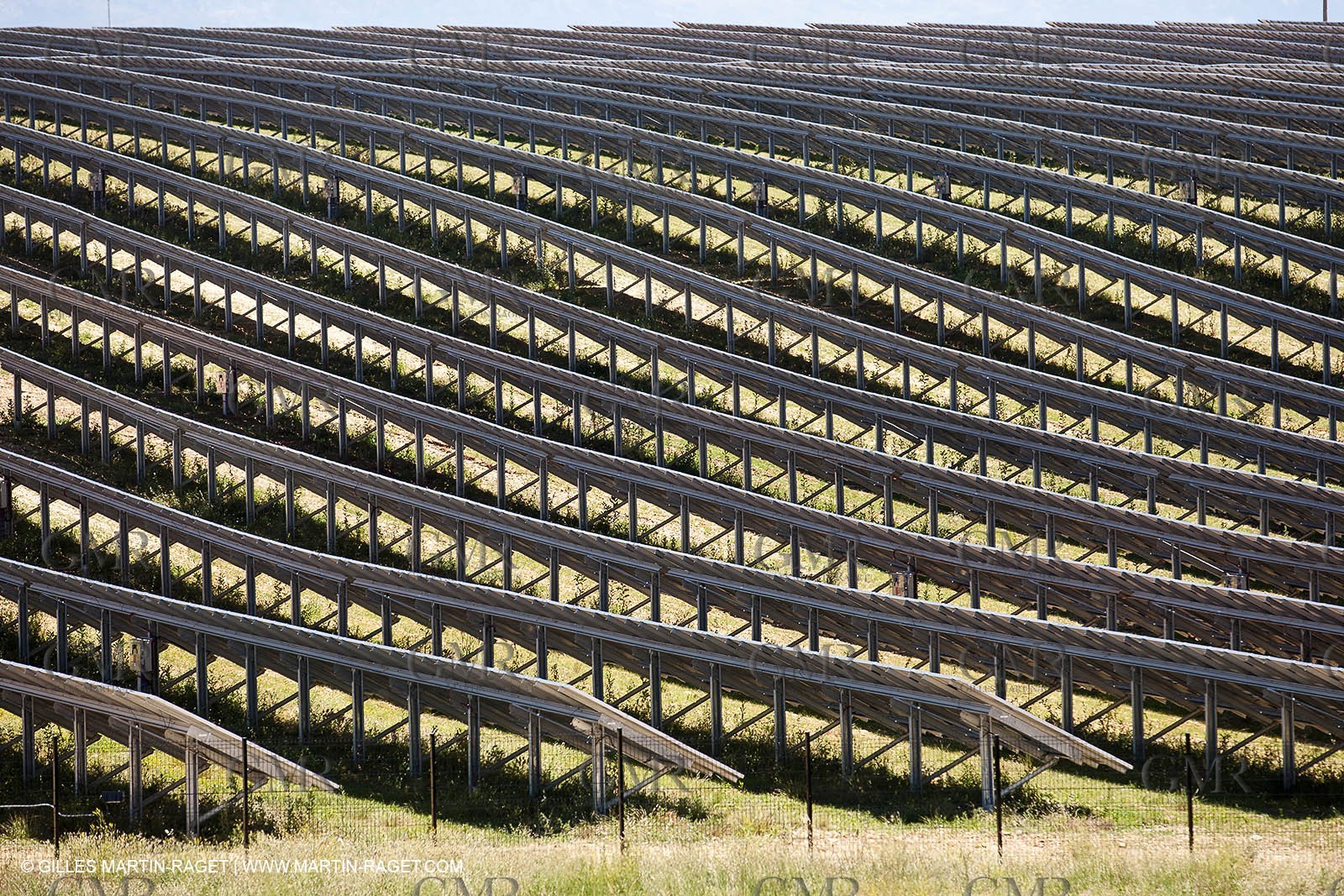 27 06 2011 - Puimichel (FRA, 04) - Solar far des Mées