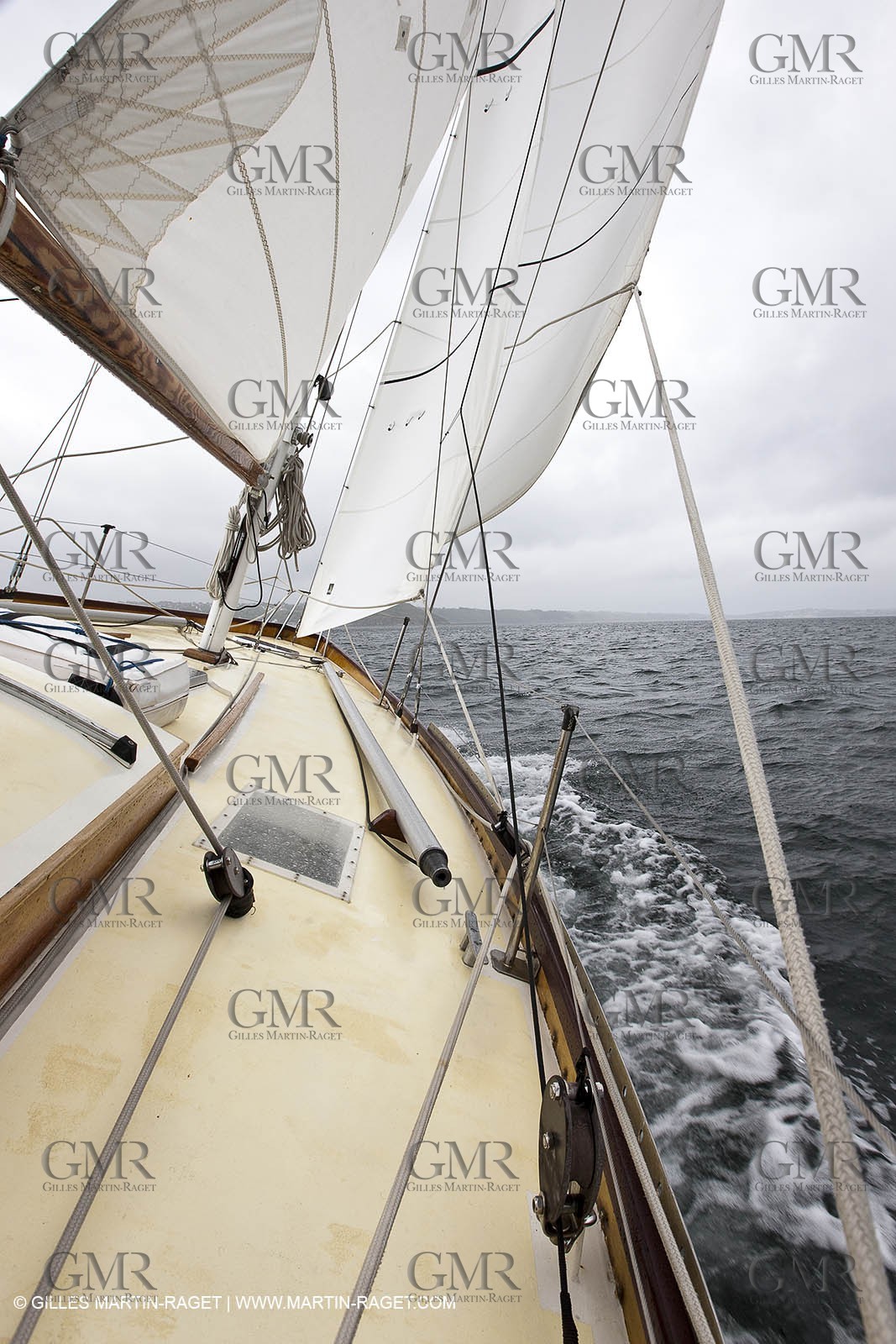 19 05 2010 - Lanveoc Poulmic (FRA,29) - Grand Prix de l'Ecole Navale -  Pen Duick II