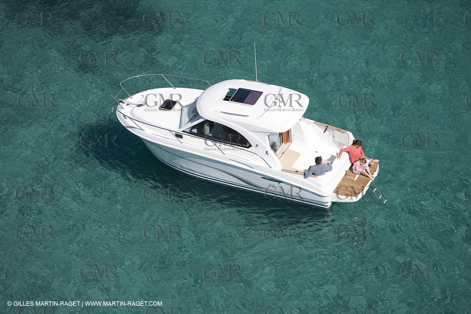 15 04 2008 - Porquerolles (Fra, 83) - Beneteau - Antares 8