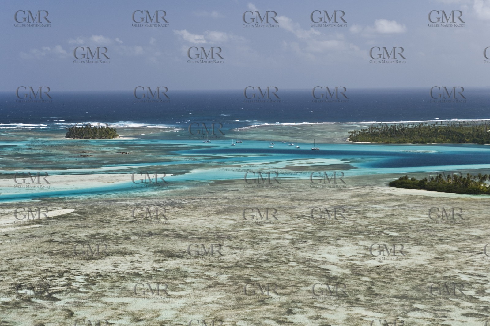 01 02 2008 - San Blas Archipelago (Panama) - Motor Yacht Senses