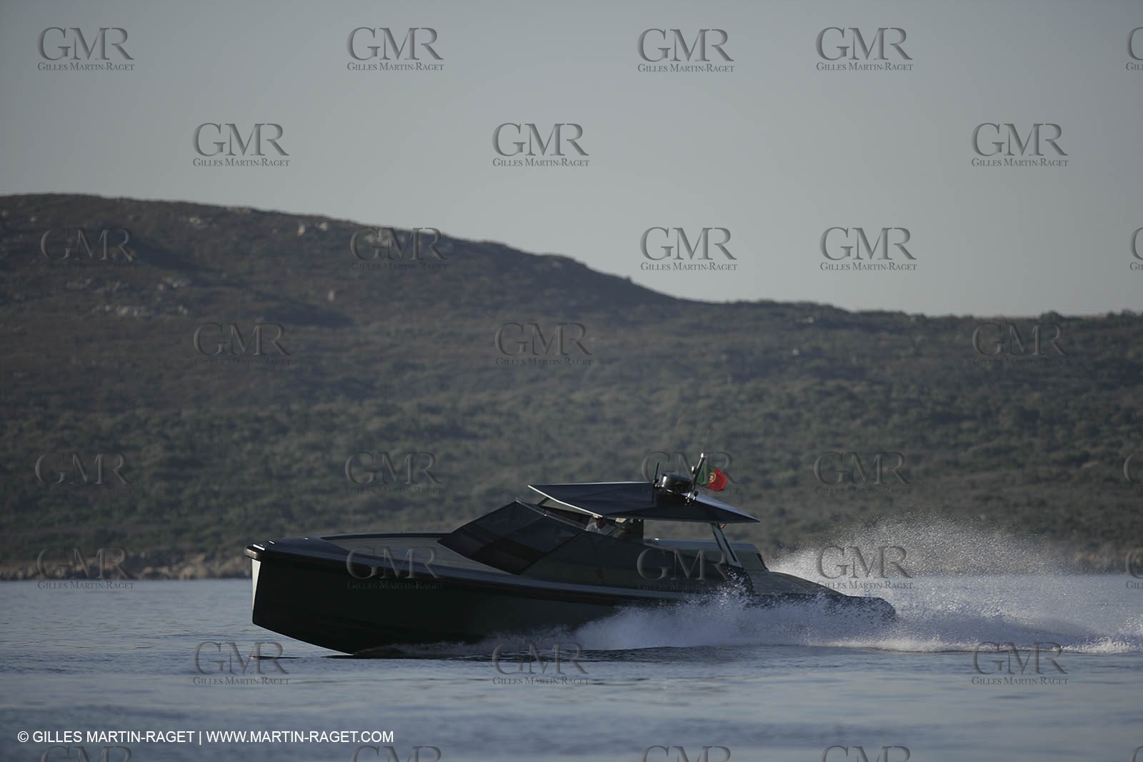 16 07 2007 - Portisco (Italie, Sardaigne) - Wally Power 47, 2007 version