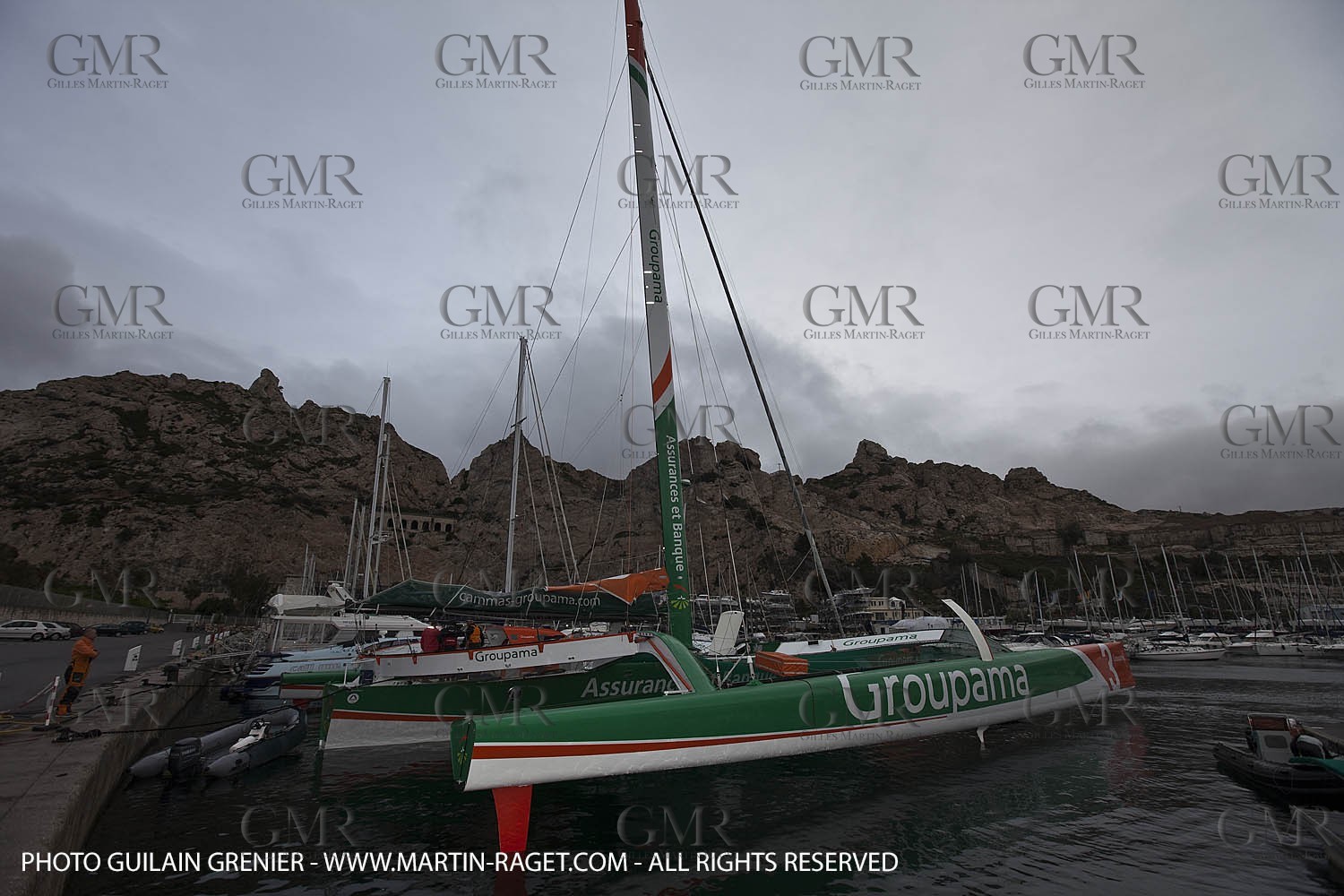 14 05 09 - Marseille - Record de la Méditerranée - Groupama 3 - Franck Cammas - G class - Départ de Marseille pour Carthage