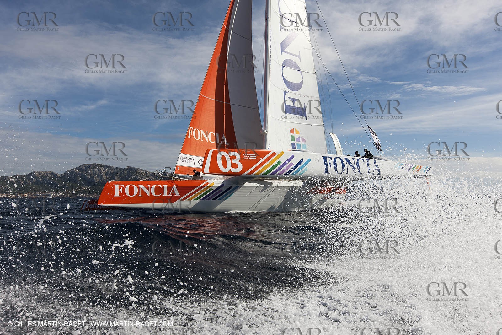 27 09 2012 - Marseille (FRA,13) - Alpari World Match Race Tour - Match Race France 2012 - Day 3 - Quarter finals - Matc Racing specialists sail on Foncia