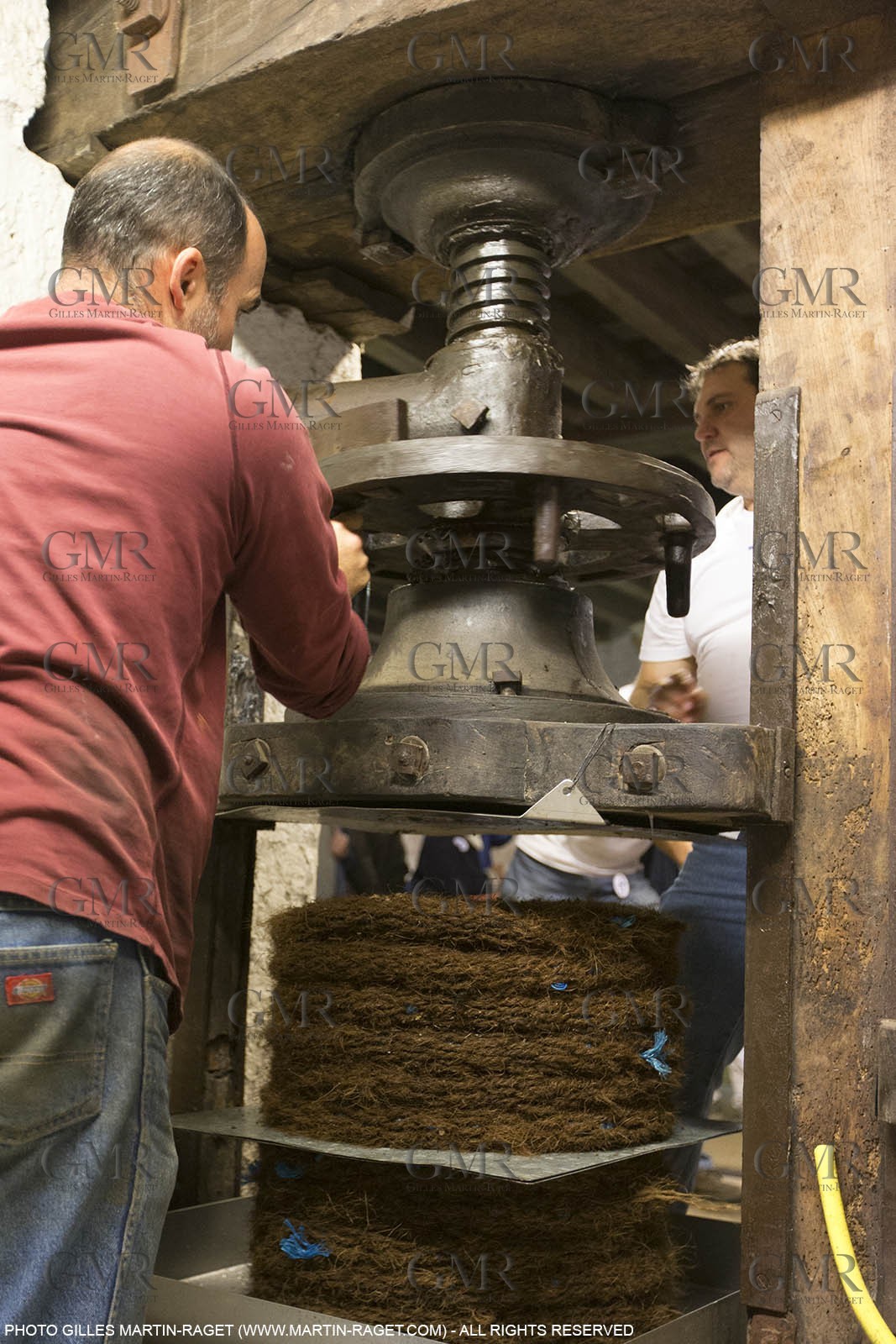 14 11 2015, Saint-Etienne du Grès (FRA,13), traditional making of olive oil at La Croix mill