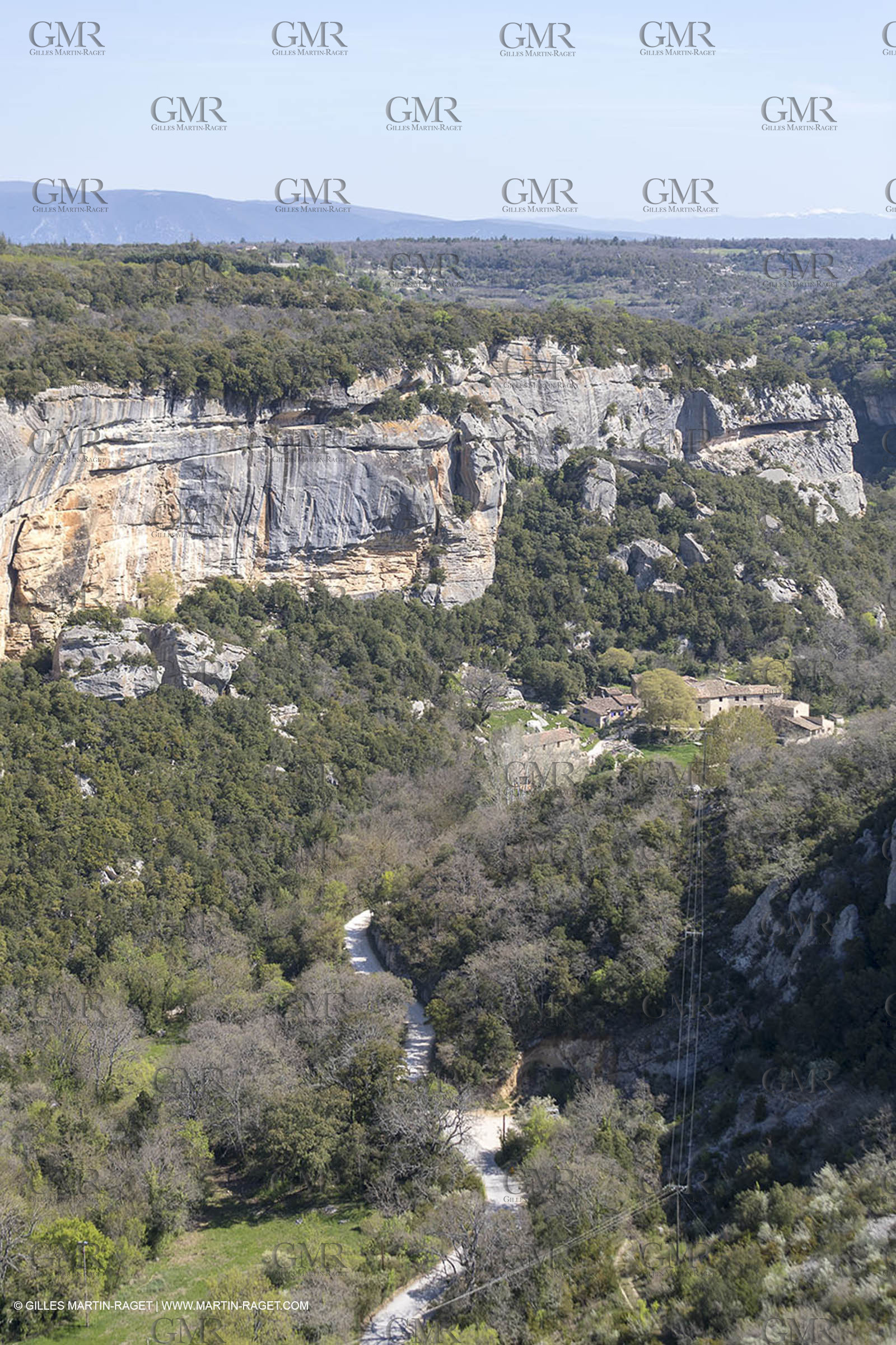 19 04 2018, Buoux (FRA,84), fort de Buoux