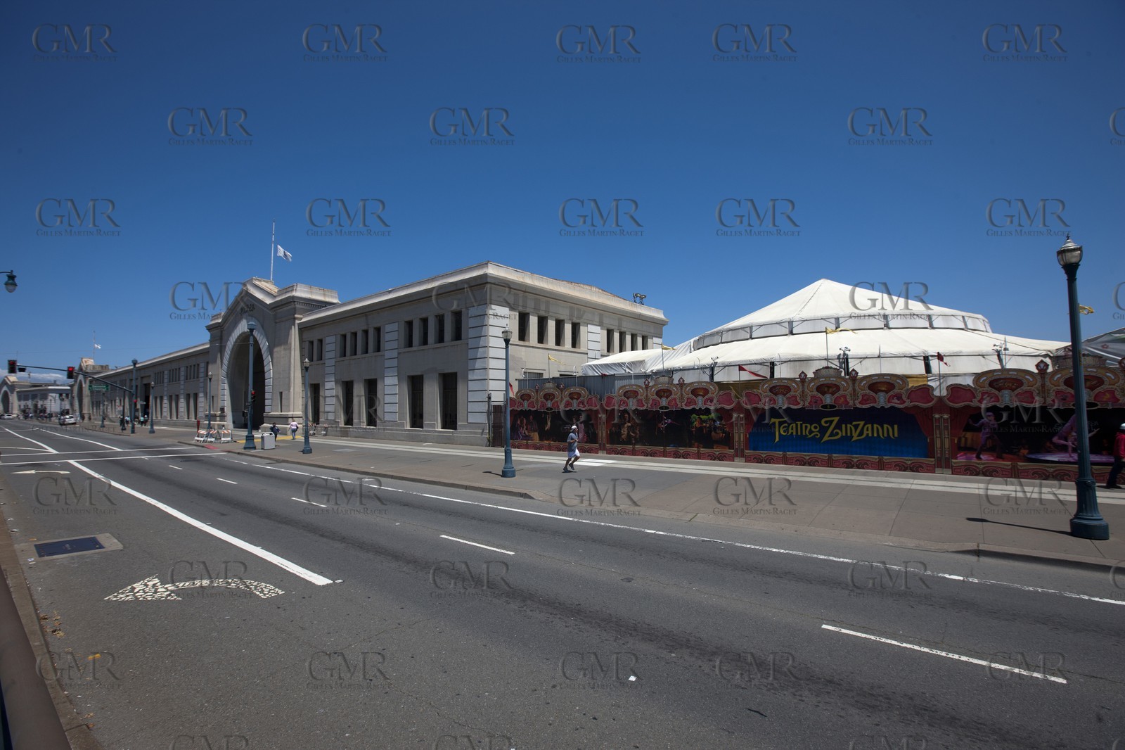 07 06 2011 - San Francisco (USA,CA) - 34th America's Cup - The Piers in their state of origin - Pier 27-29
